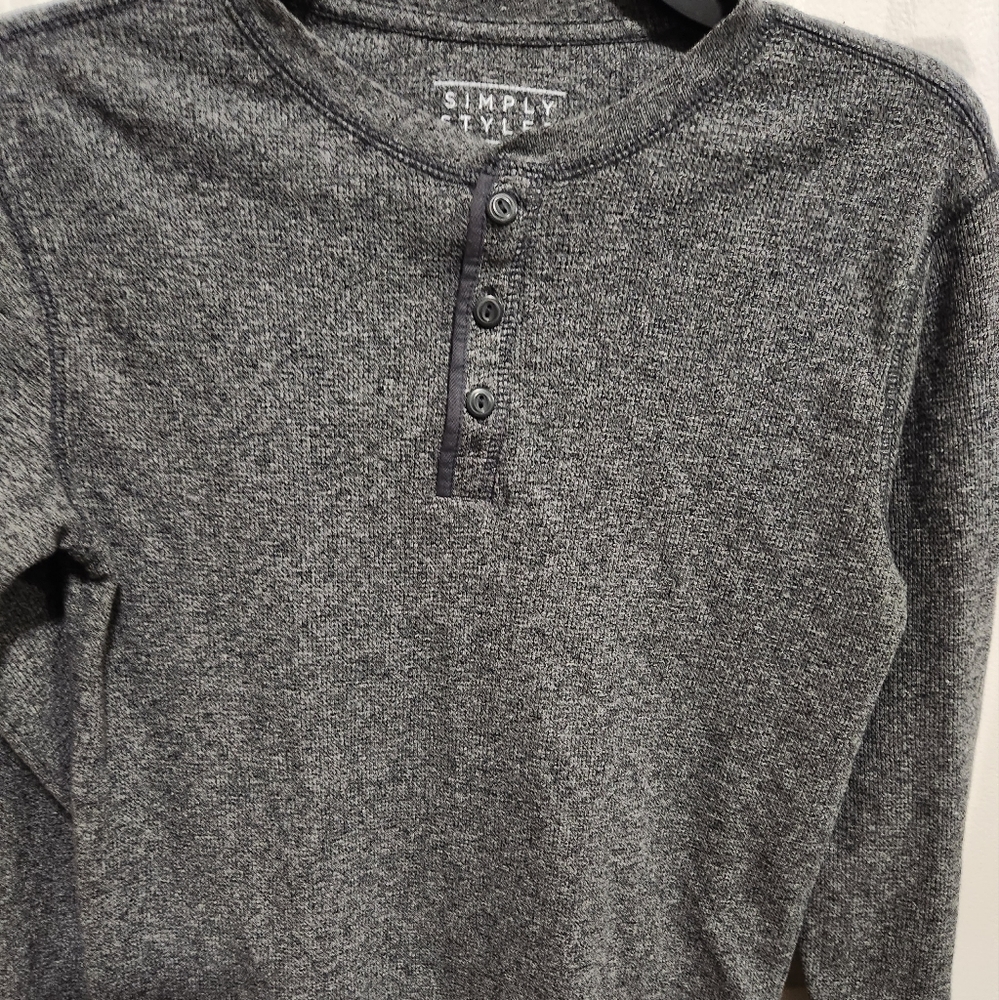 Simply Styled - Picture 2 of 3